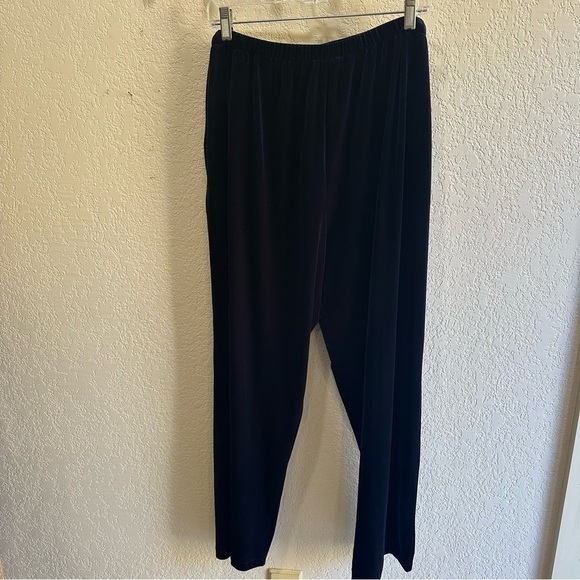 Coldwater Creek Women’s Plus Size 20 V-neck Top and Velvet Pants Set Navy Blue - Picture 5 of 6